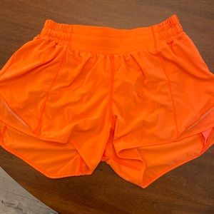 UEC Lululemon shorty Hot LR Short 4”